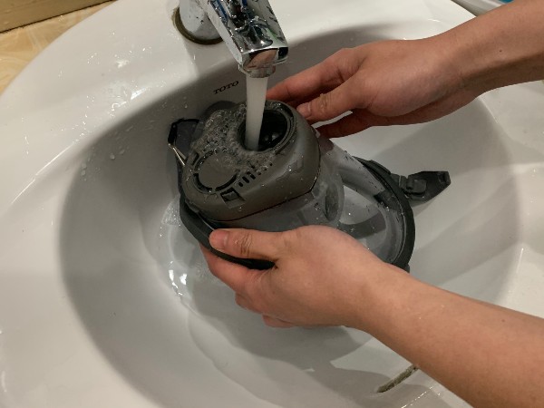 防毒半面罩该如何清洗